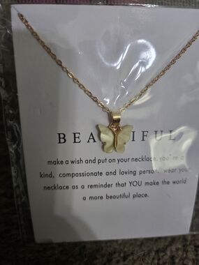 Beautiful Gold Butterfly Pendant Necklace - Cream Butterfly